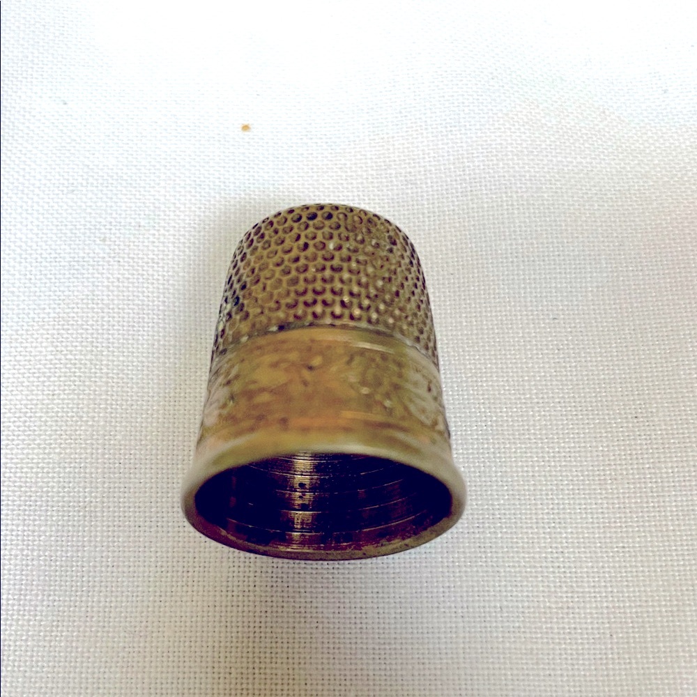 Vtg Brass Thimble